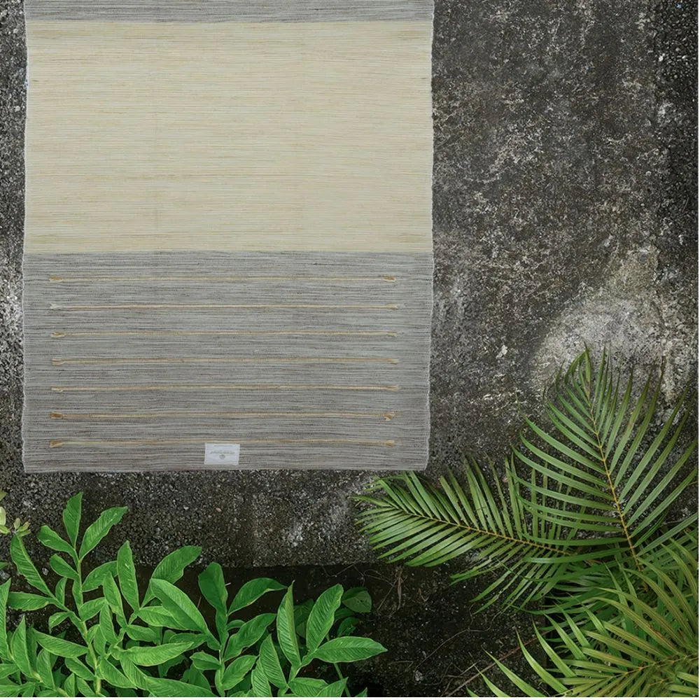 Sustainable Ayur Vastra yoga mat - traditional Ayurvedic coloring with Badi Haridra and Badri, supports balance, inner strength and energy flow